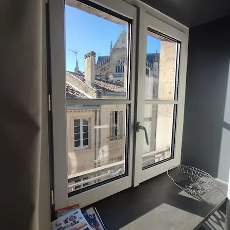 Cosy Centre Historique Saint-michel Apartamento