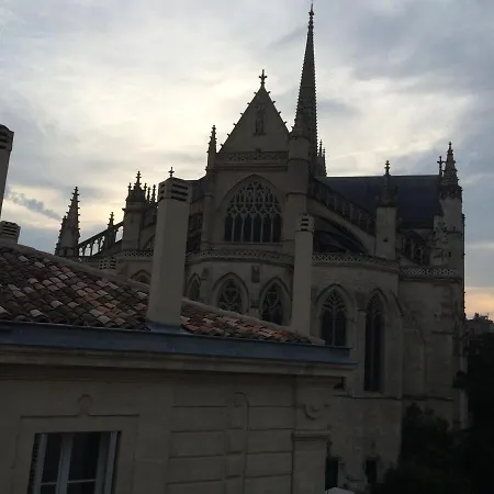 Apartamento Cosy Centre Historique Saint-michel *